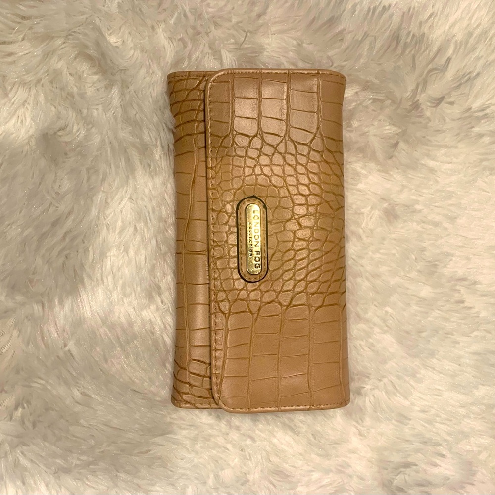 London Fog wallet-NWT - Picture 7 of 17